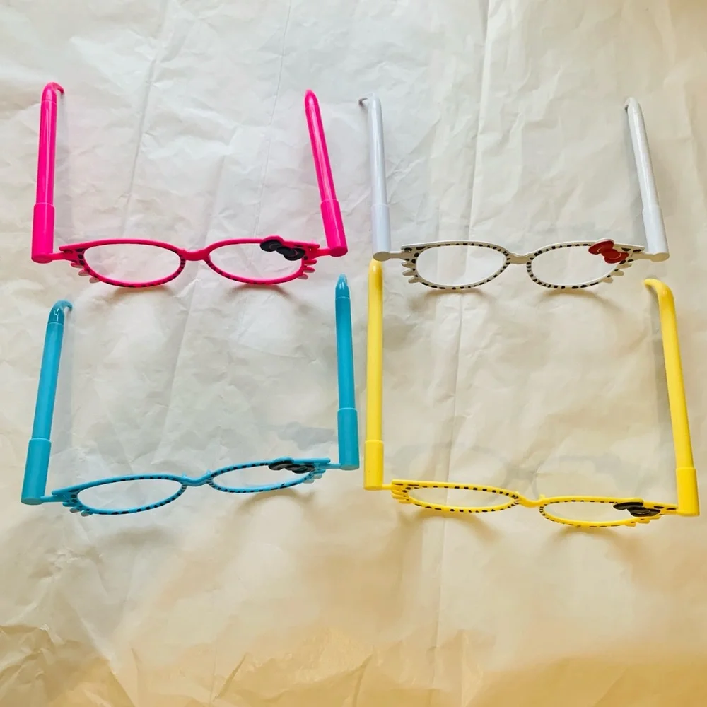 🍒🍒 2 Pairs Sunglasses (4) Pens